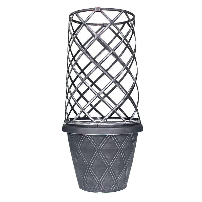 Lattice with Cage Planter